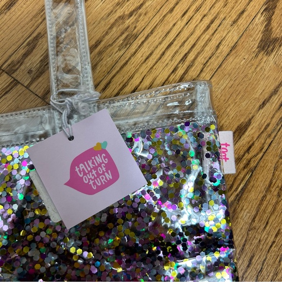 Talking Out Of Turn | Confetti Main Squeeze Flat Tote NWT - Picture 5 of 13